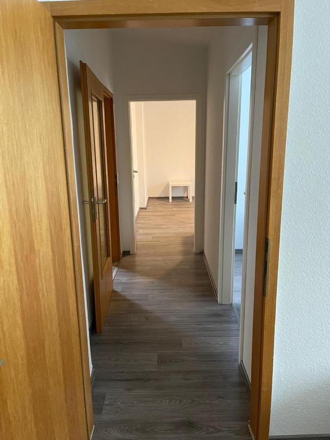 Apartment Bis Zu 8 Einzelbetten Stellplatz Wifi إسن المظهر الخارجي الصورة